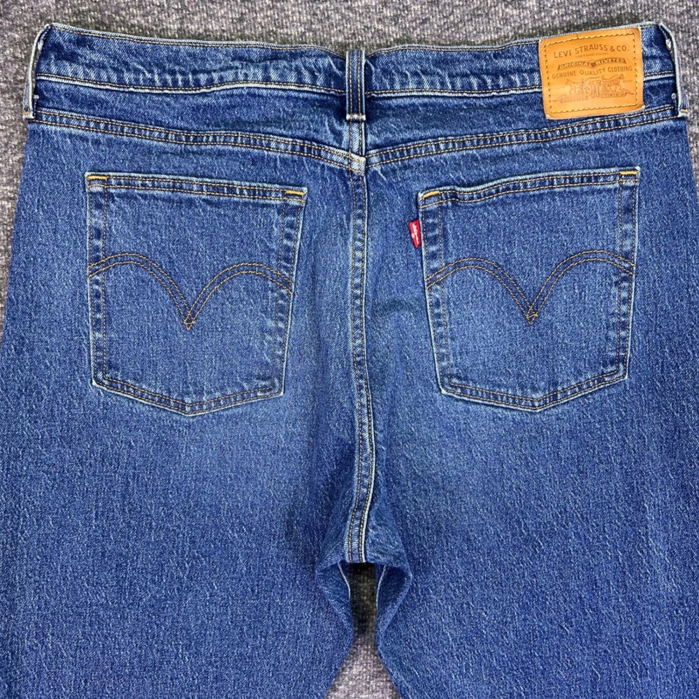 Levis Premium Jeans Womens 34x25 Blue Wedgie Straight High Rise Button Fly Denim - Picture 10 of 16